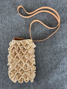 Brand new Kayu raffia phone case with leather shoulder strap